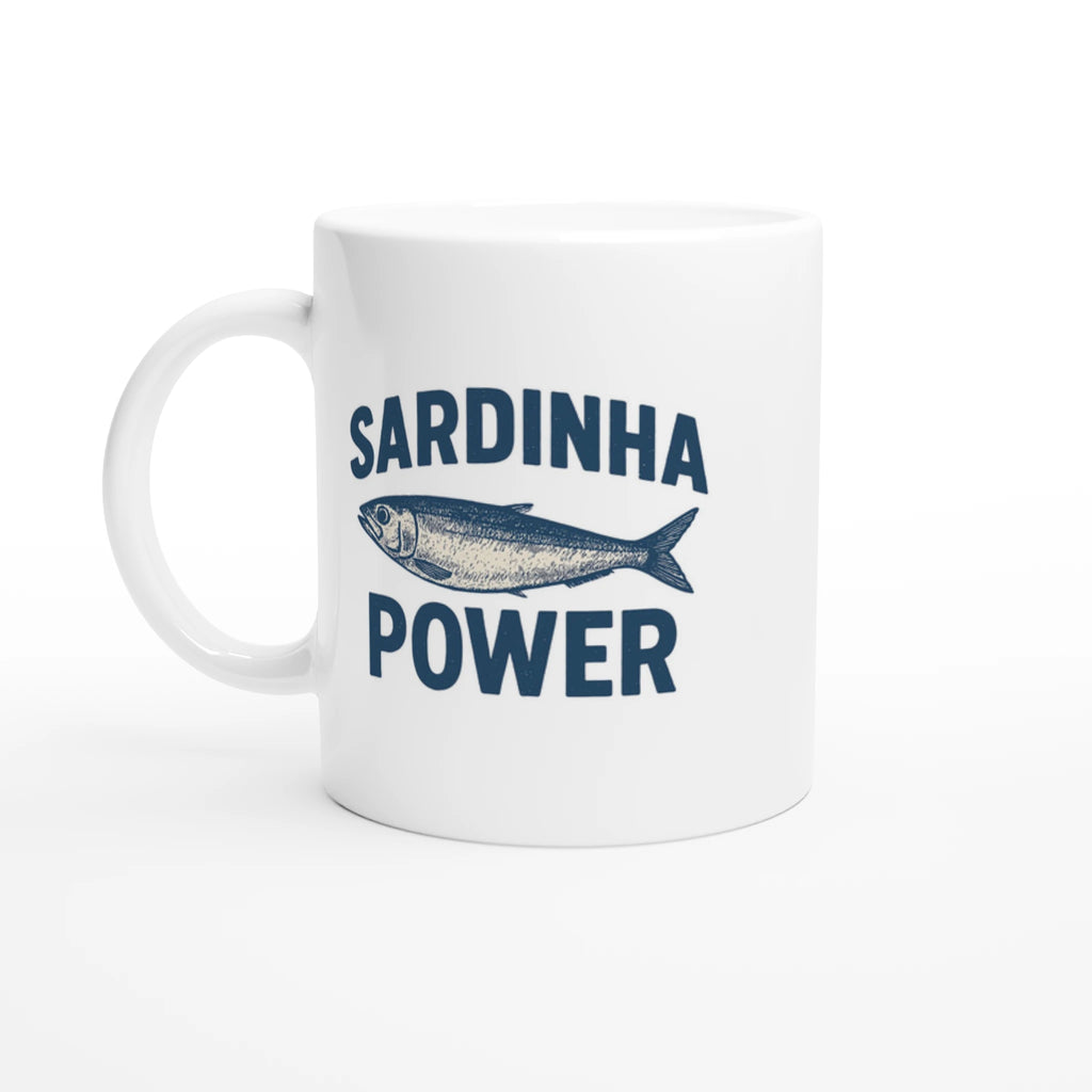 Ceramic mug with vintage sardine illustration and text “Sardinha Power” in blue
